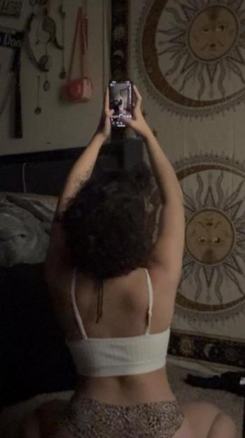 202-792-2372, 26  female escort, Asheville