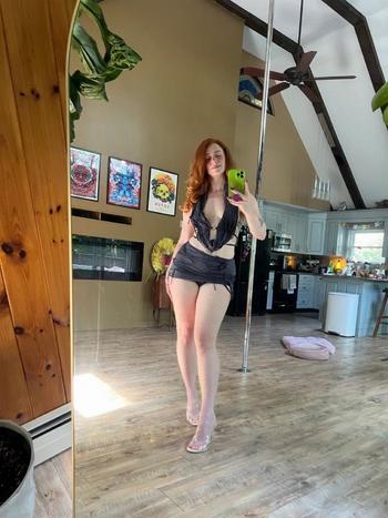 704-780-6283, 28  female escort, Asheville